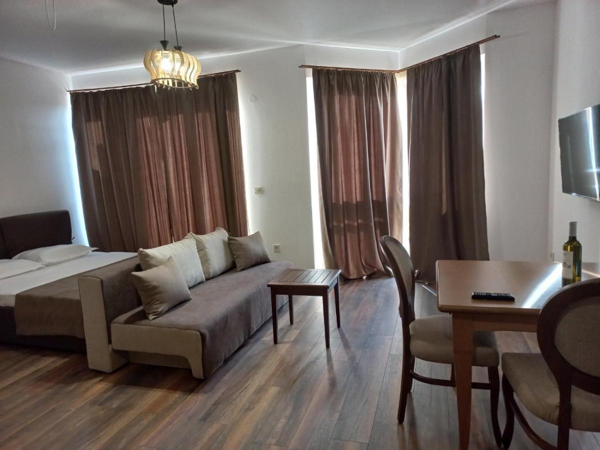 Pirin Golf Hotel Private Studios - Sani, Bansko Razlog Exterior foto